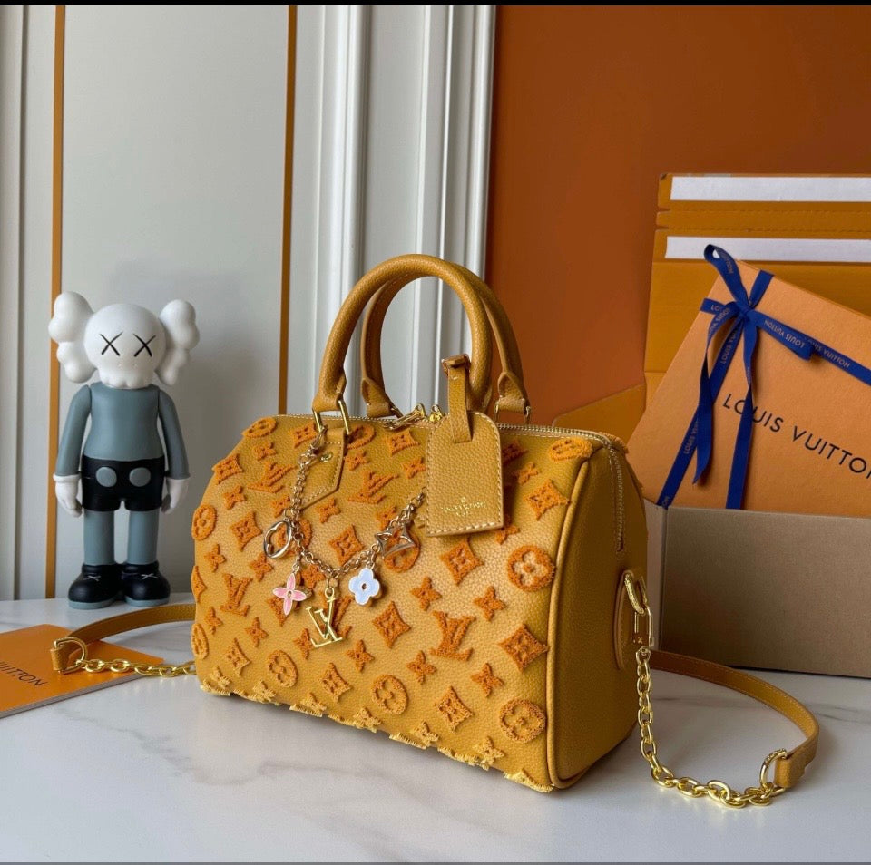 Bolso de Mano Louis Vuitton Speedy Bandoulière Monogram – Edición Especial Amarillo Mostaza