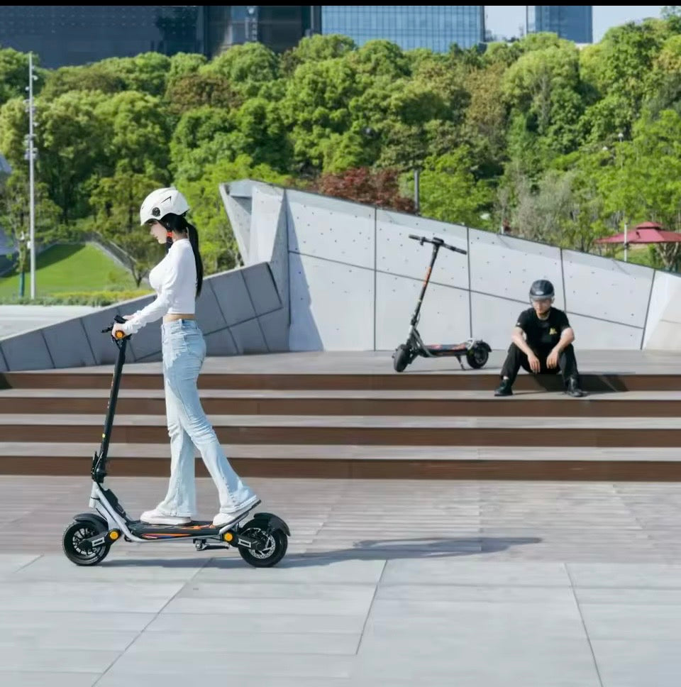 Patinete Eléctrico Kukirin A1 Premium – 45 km/h & Ruedas 10"