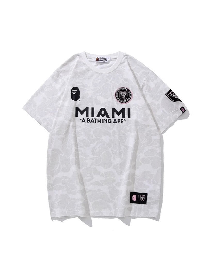 Camiseta Camuflaje BAPE x Inter Miami)