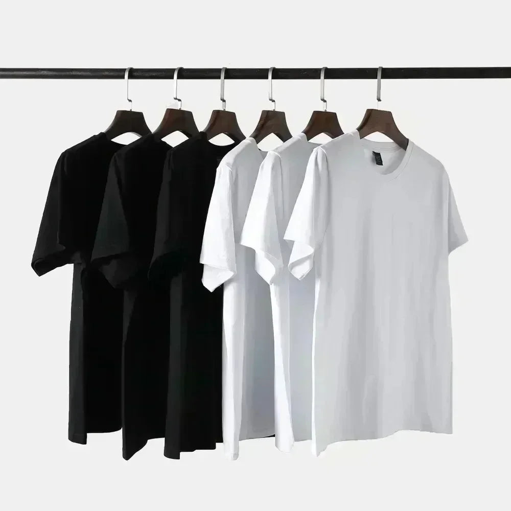 Camiseta Streetwear con Logo Clásico – Algodón Premium (Blanco/Negro)