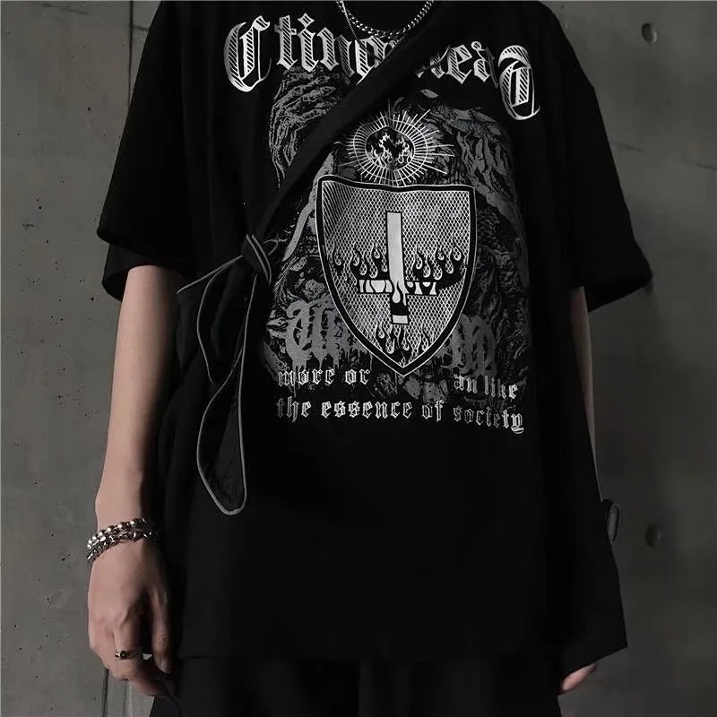 Camiseta Estilo Urbano Oversize - Diseño Gráfico