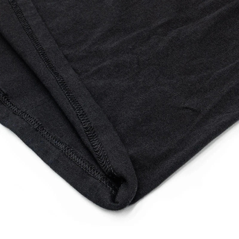 Camiseta Streetwear con Logo Clásico – Algodón Premium (Blanco/Negro)